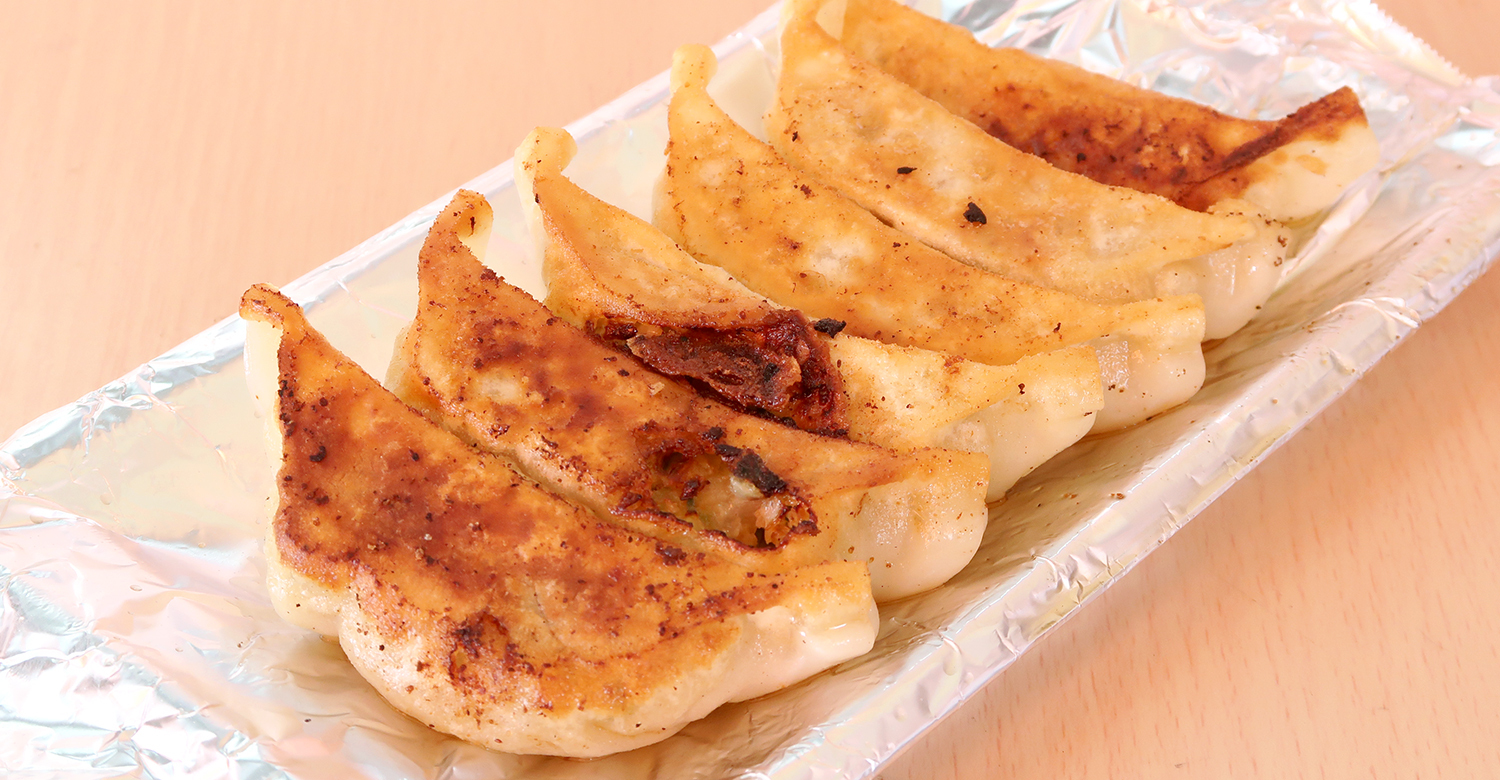 焼餃子も買える人気焼きそば店「大栄」の2号店！